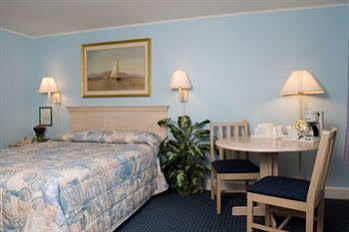 Seaside Inn Φάλμαουθ Εξωτερικό φωτογραφία